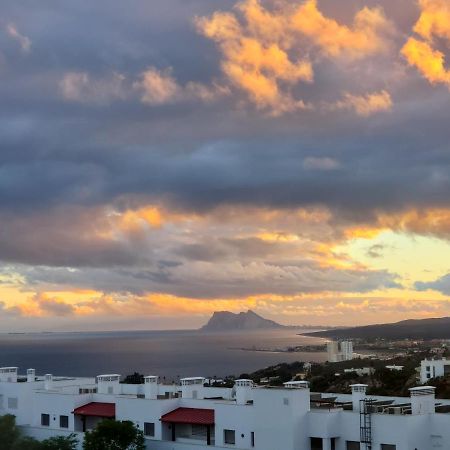 Manilva Townhouse With Spectacular Views Of Gibraltar Villa Екстериор снимка