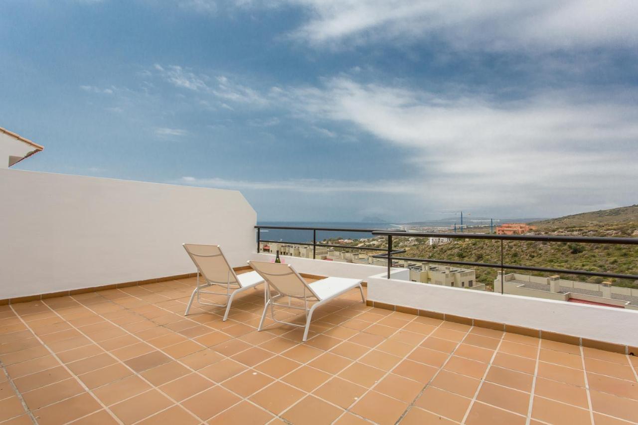 Manilva Townhouse With Spectacular Views Of Gibraltar Villa Екстериор снимка